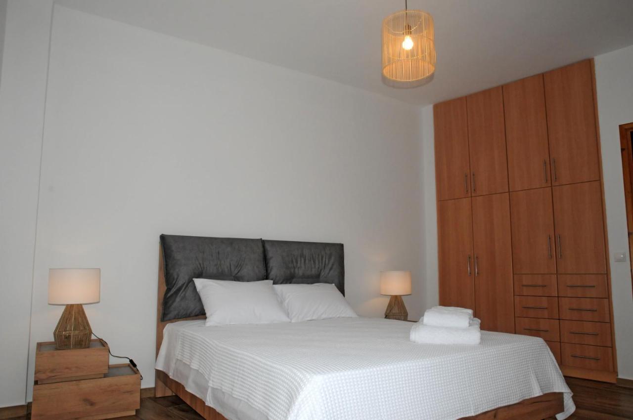 Komis Crown - Luxury Apartments Komi  Dış mekan fotoğraf